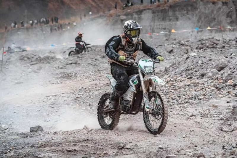 Moto Cross Électrique Tout-Ter - Electric Dirt Bike 72V 12000W avis et prix